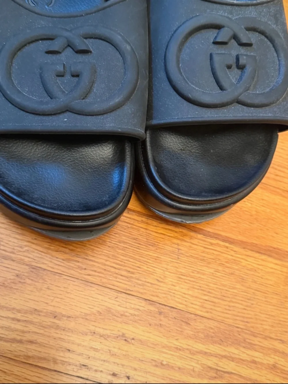 Gucci Black Logo Embossed Rubber Slide Sandals